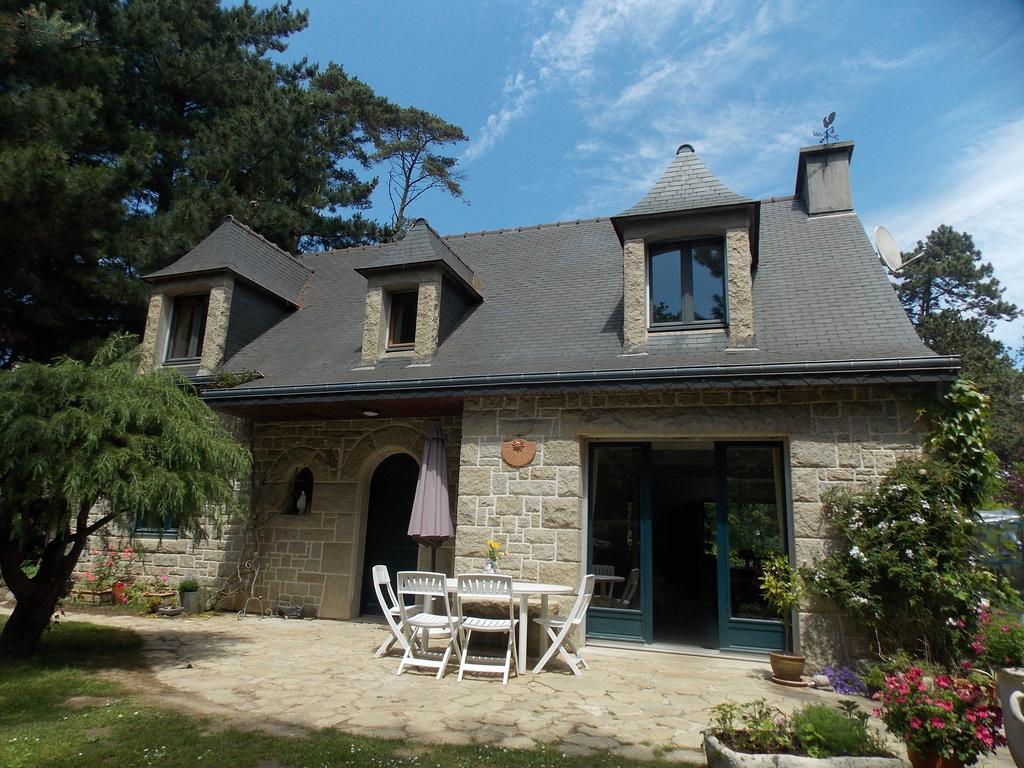 Chambres D'Hotes Les Mimosas Sables-dʼOr-les-Pins エクステリア 写真